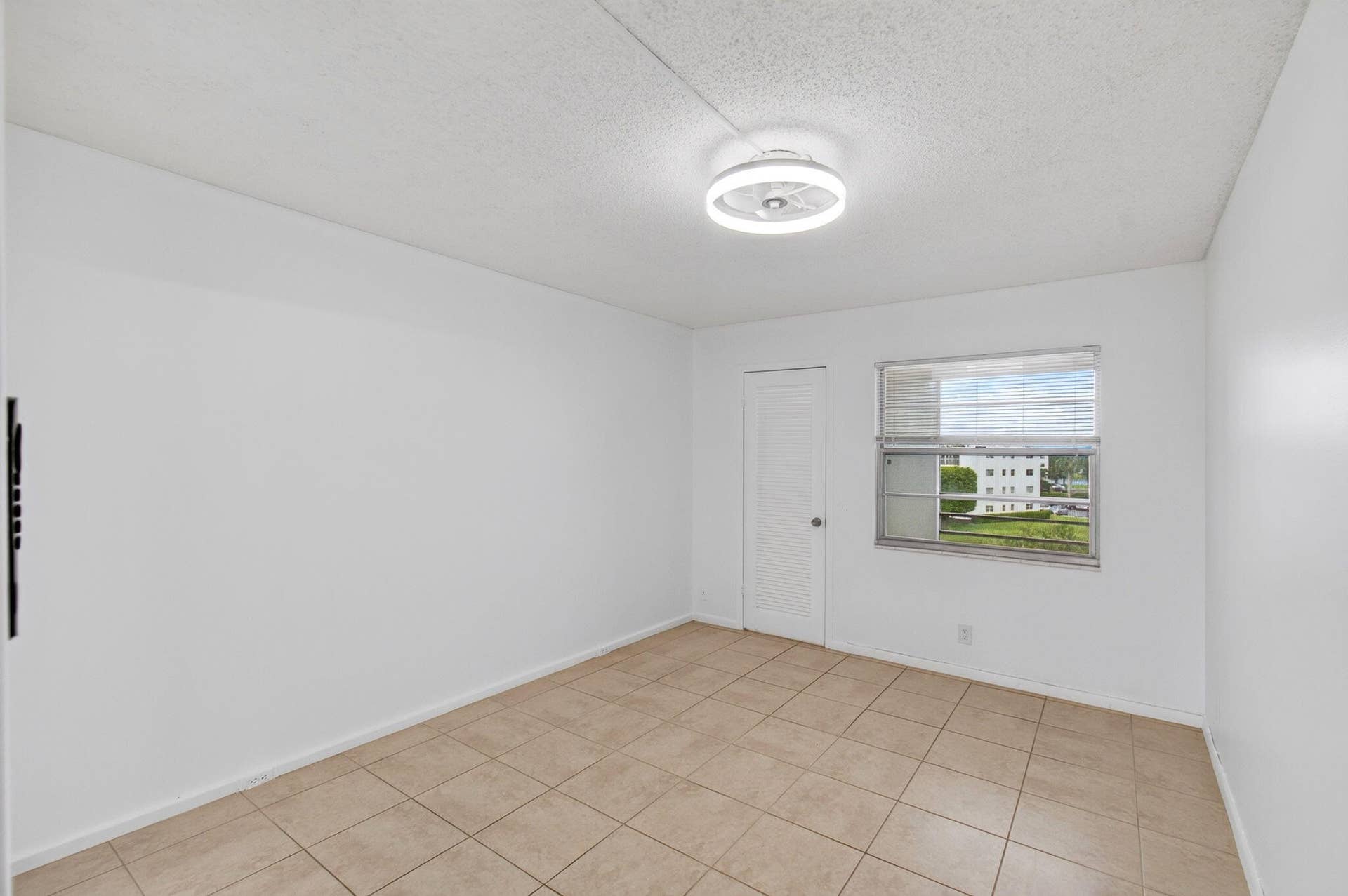 4028 Hythe B, Boca Raton, FL 33434 33-web-or-mls-DSC_8821
