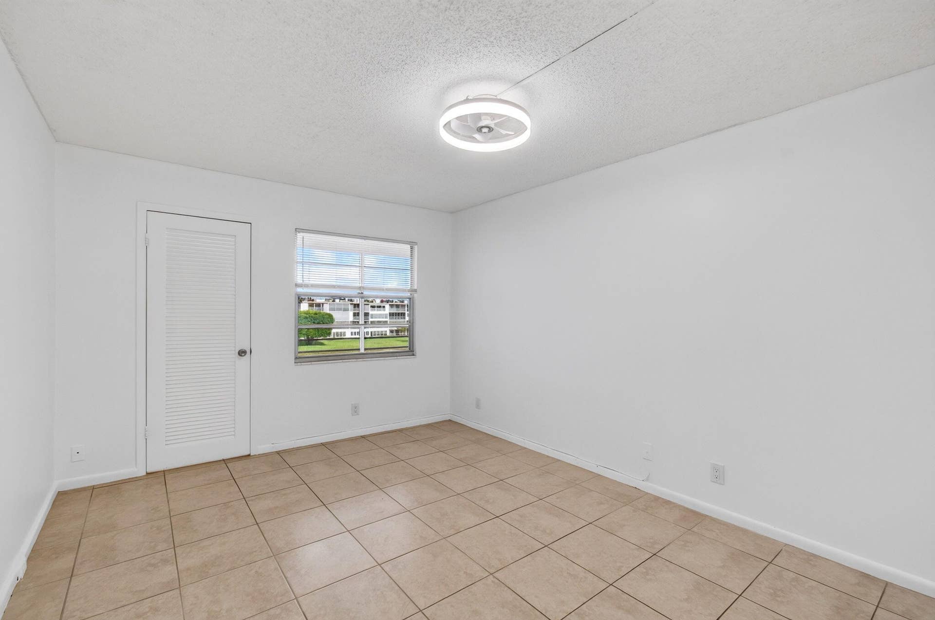 4028 Hythe B, Boca Raton, FL 33434 35-web-or-mls-DSC_8841