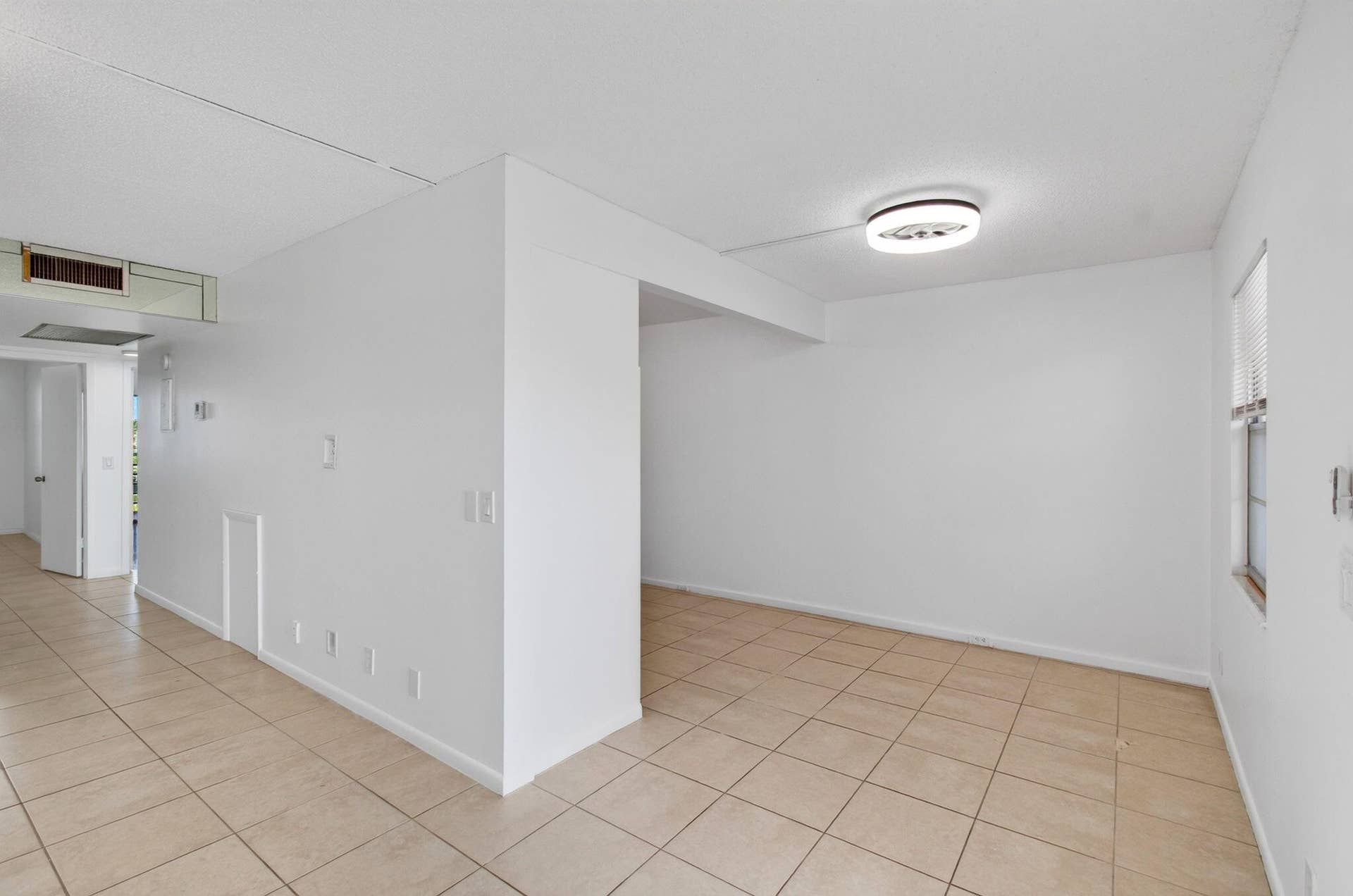 4028 Hythe B, Boca Raton, FL 33434 22-web-or-mls-DSC_8746