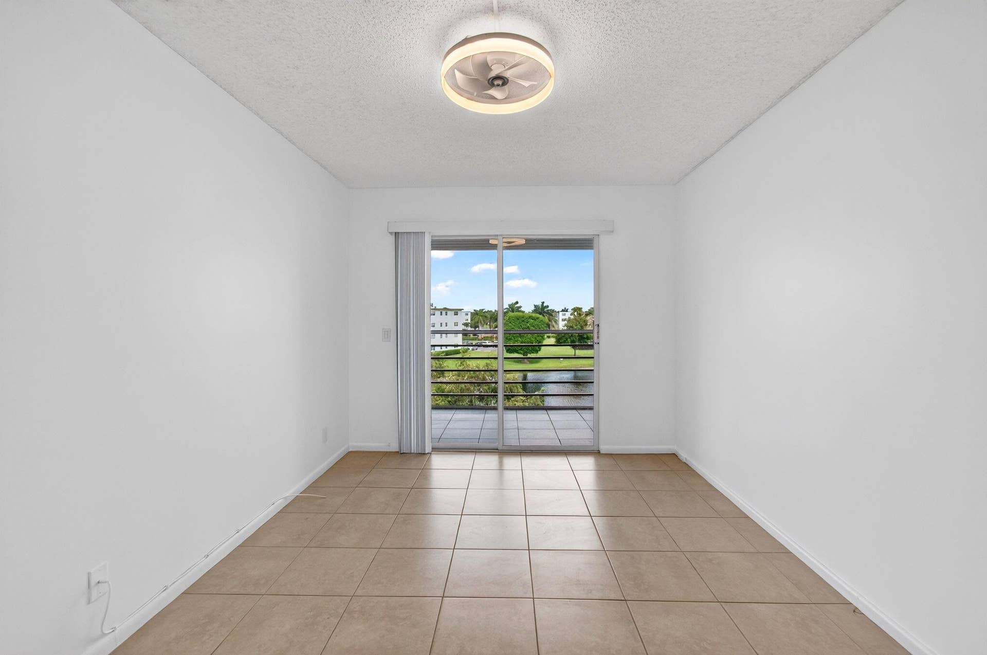 4028 Hythe B, Boca Raton, FL 33434 50-web-or-mls-DSC_8957