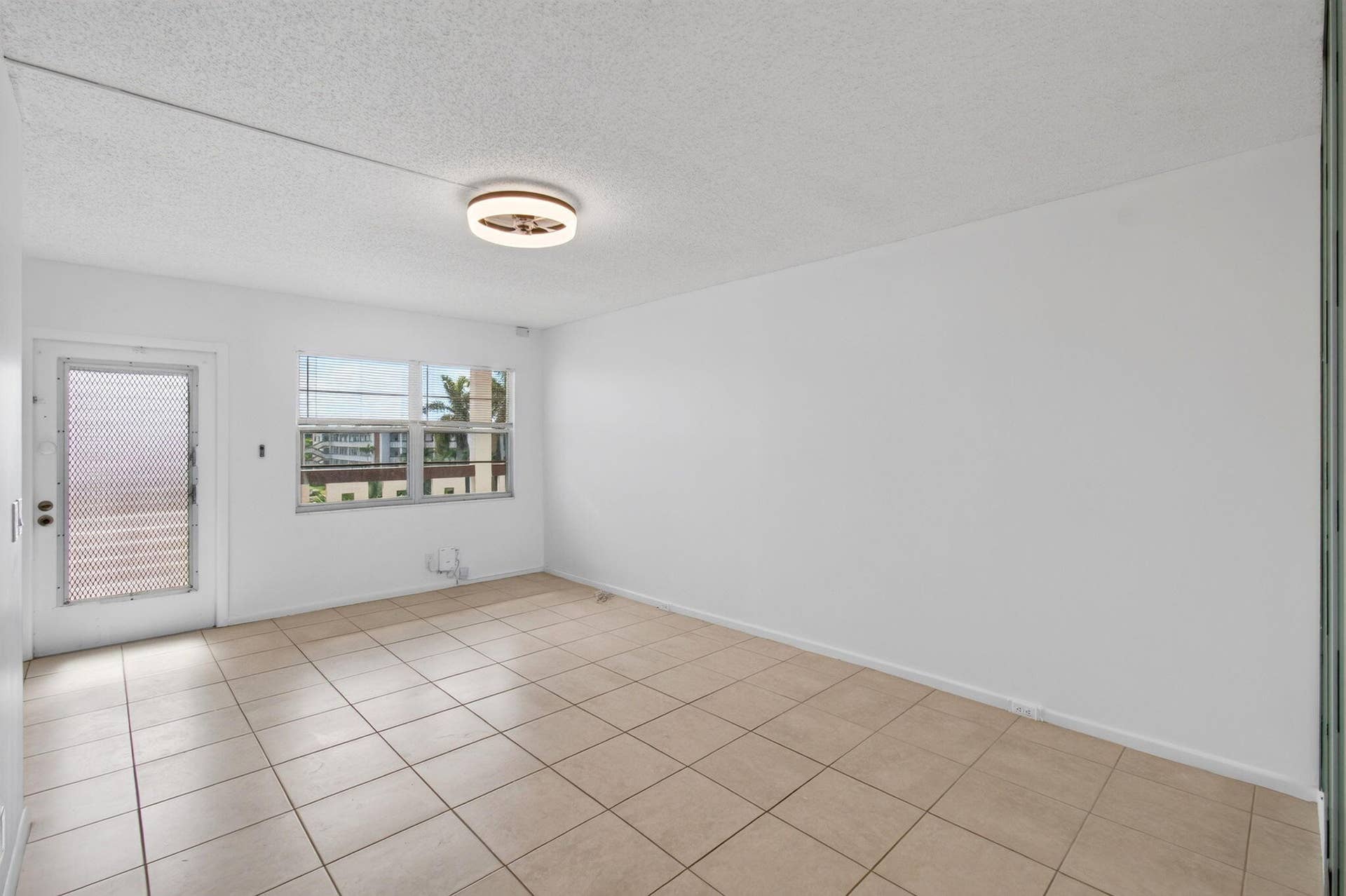 4028 Hythe B, Boca Raton, FL 33434 19-web-or-mls-DSC_8726