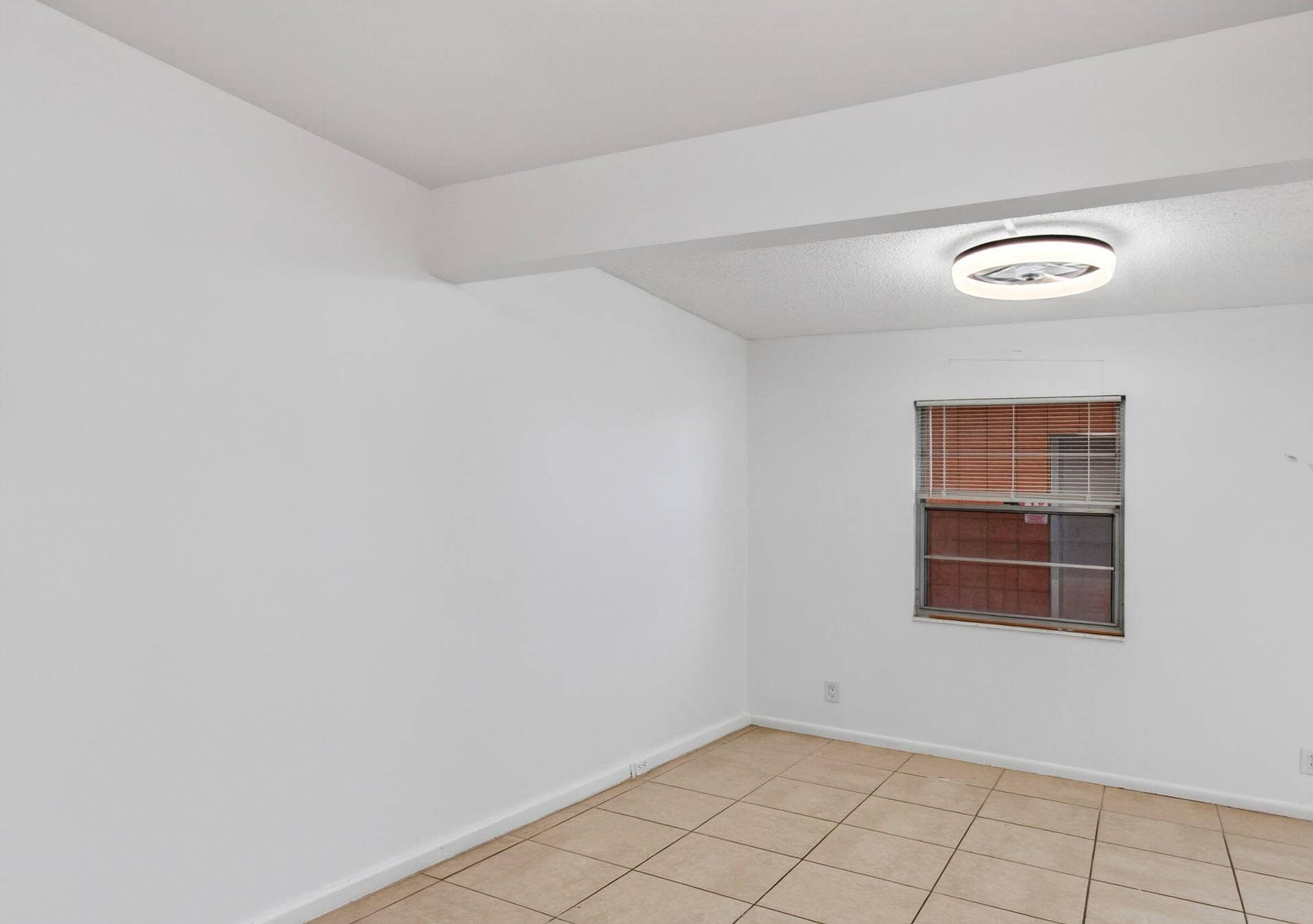 4028 Hythe B, Boca Raton, FL 33434 30-web-or-mls-DSC_8796
