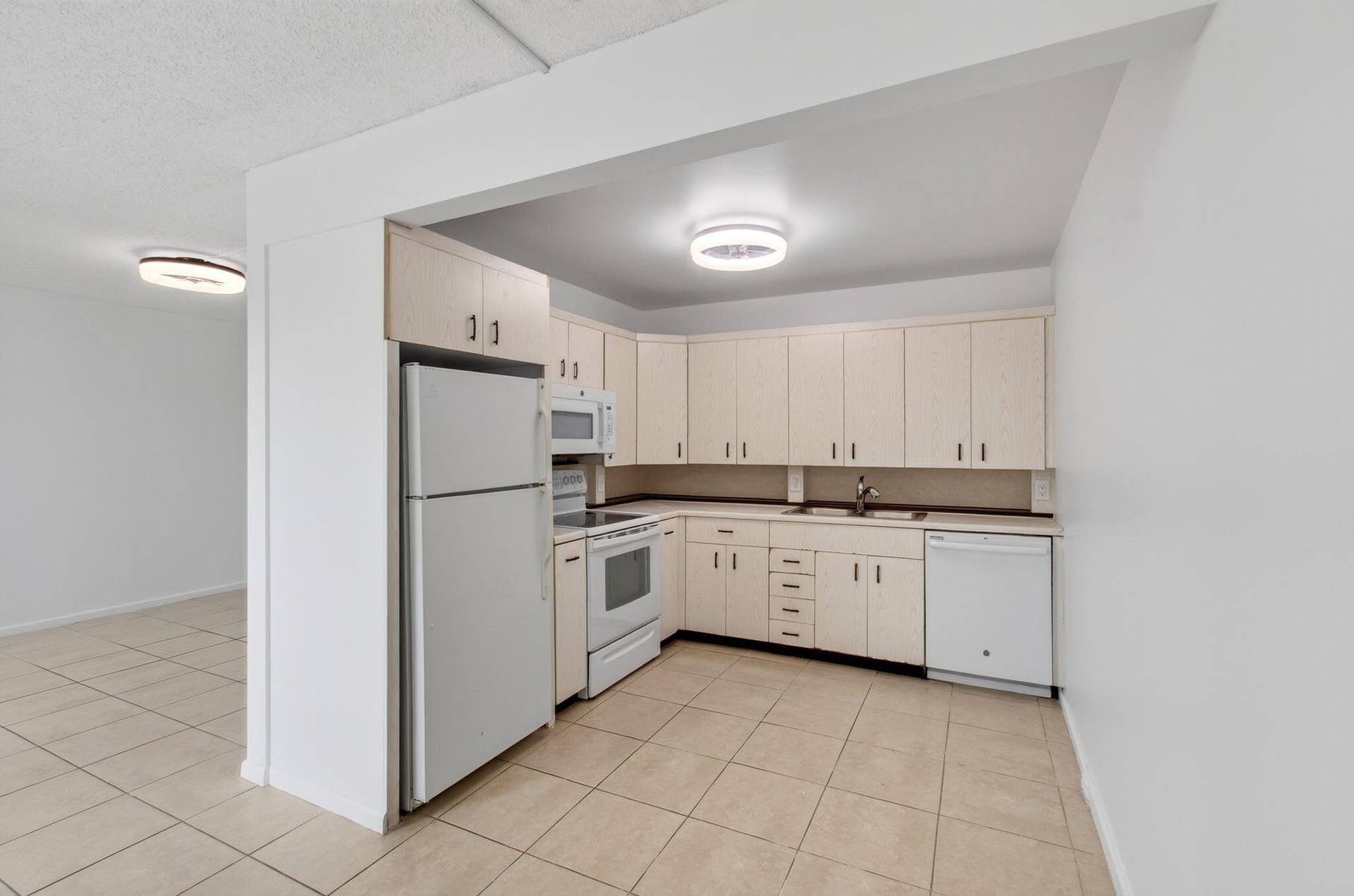 4028 Hythe B, Boca Raton, FL 33434 26-web-or-mls-DSC_8776