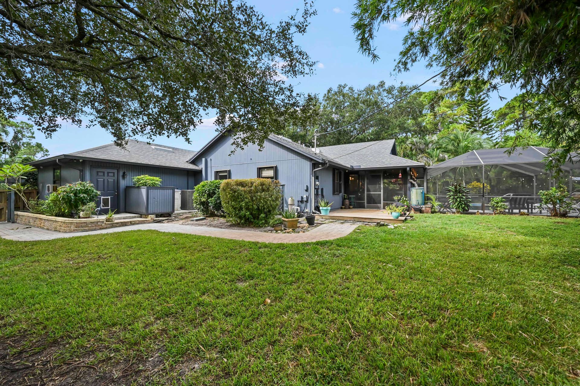 2031 SW JAGUAR Avenue, Port St Lucie, FL 34953 2031 SW Jaguar Ave, Port St. Lucie, FL 3