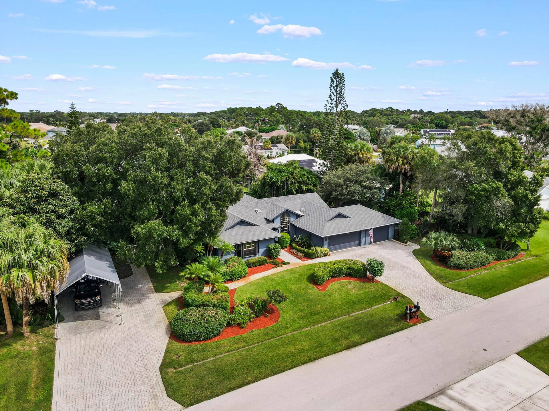 2031 SW JAGUAR Avenue, Port St Lucie, FL 34953 2031 SW Jaguar Ave, Port St. Lucie, FL 3