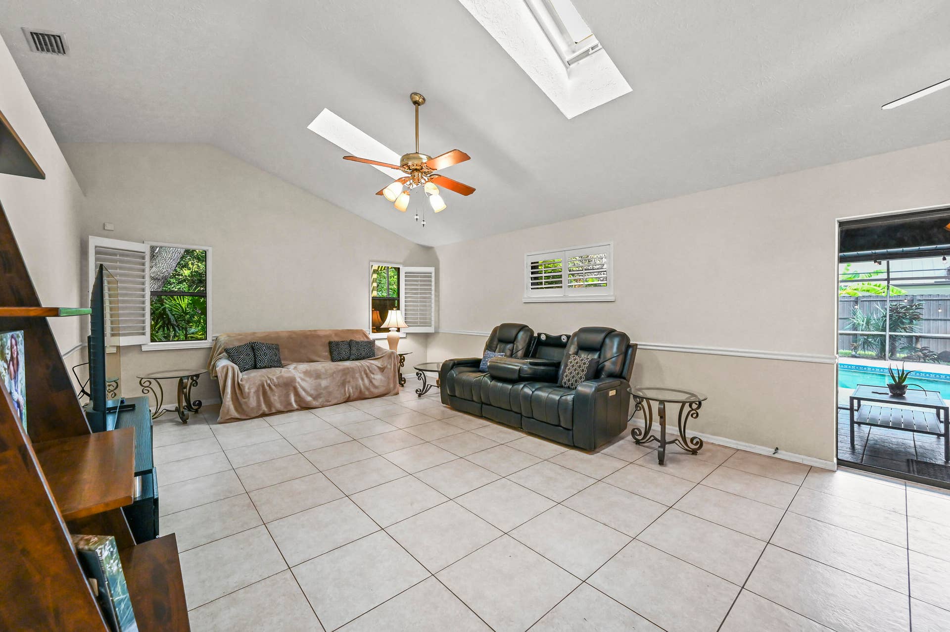 2031 SW JAGUAR Avenue, Port St Lucie, FL 34953 2031 SW Jaguar Ave, Port St. Lucie, FL 3