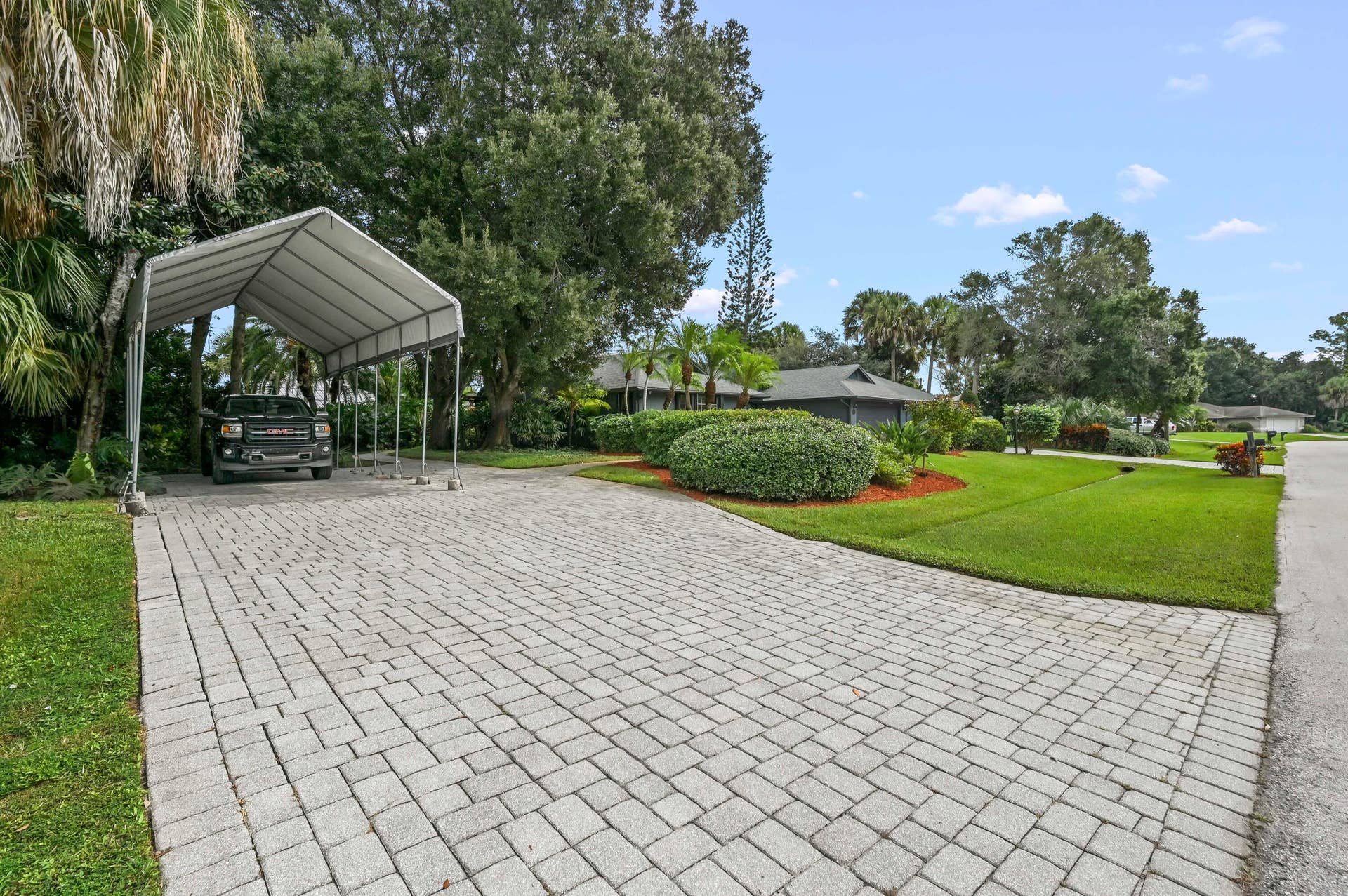 2031 SW JAGUAR Avenue, Port St Lucie, FL 34953 2031 SW Jaguar Ave, Port St. Lucie, FL 3