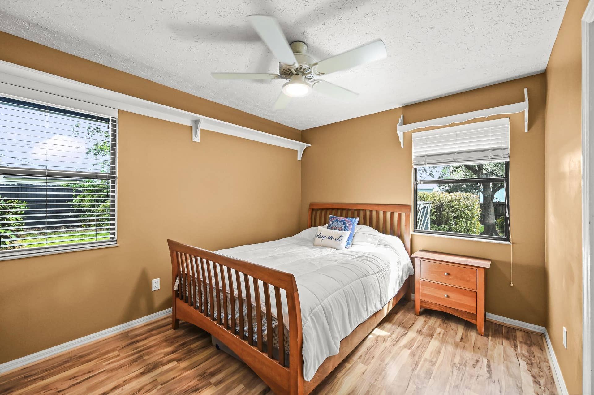 2031 SW JAGUAR Avenue, Port St Lucie, FL 34953 2031 SW Jaguar Ave, Port St. Lucie, FL 3