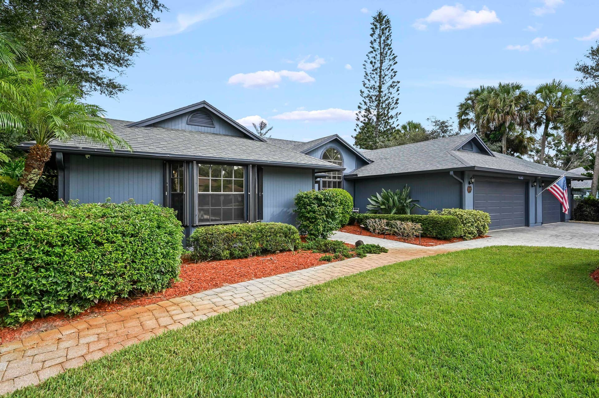 2031 SW JAGUAR Avenue, Port St Lucie, FL 34953 2031 SW Jaguar Ave, Port St. Lucie, FL 3