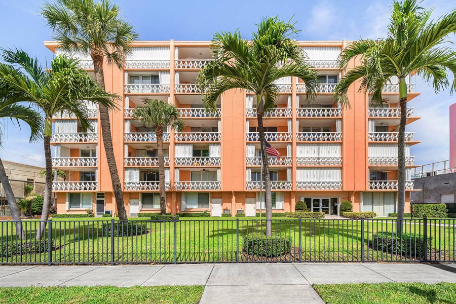Property photo for 15 S GOLFVIEW Road, #206, Lake Worth Beach, FL