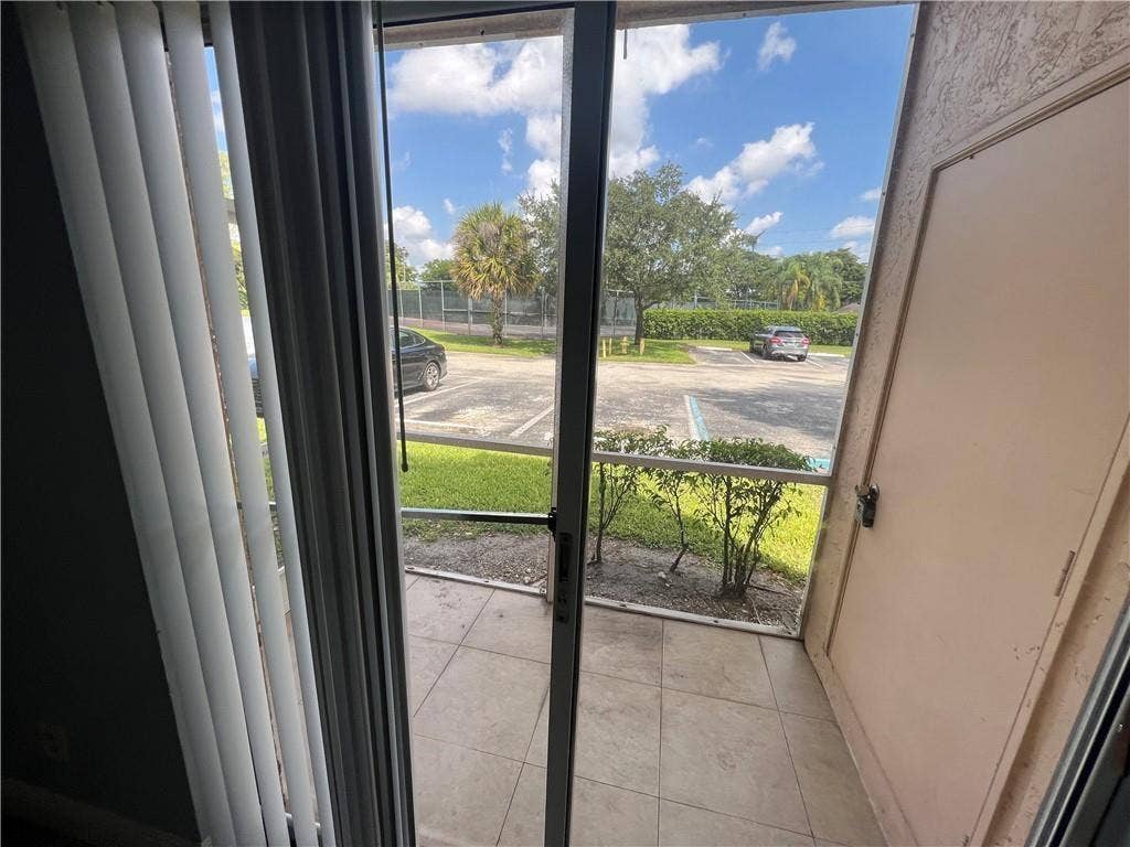 840 Cypress Park Way, #Unit f3, Pompano Beach, FL 33064 2