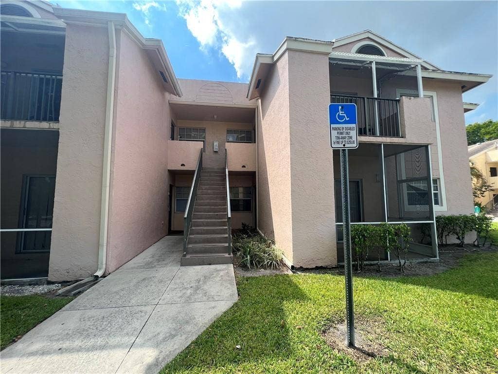 840 Cypress Park Way, #Unit f3, Pompano Beach, FL 33064 1