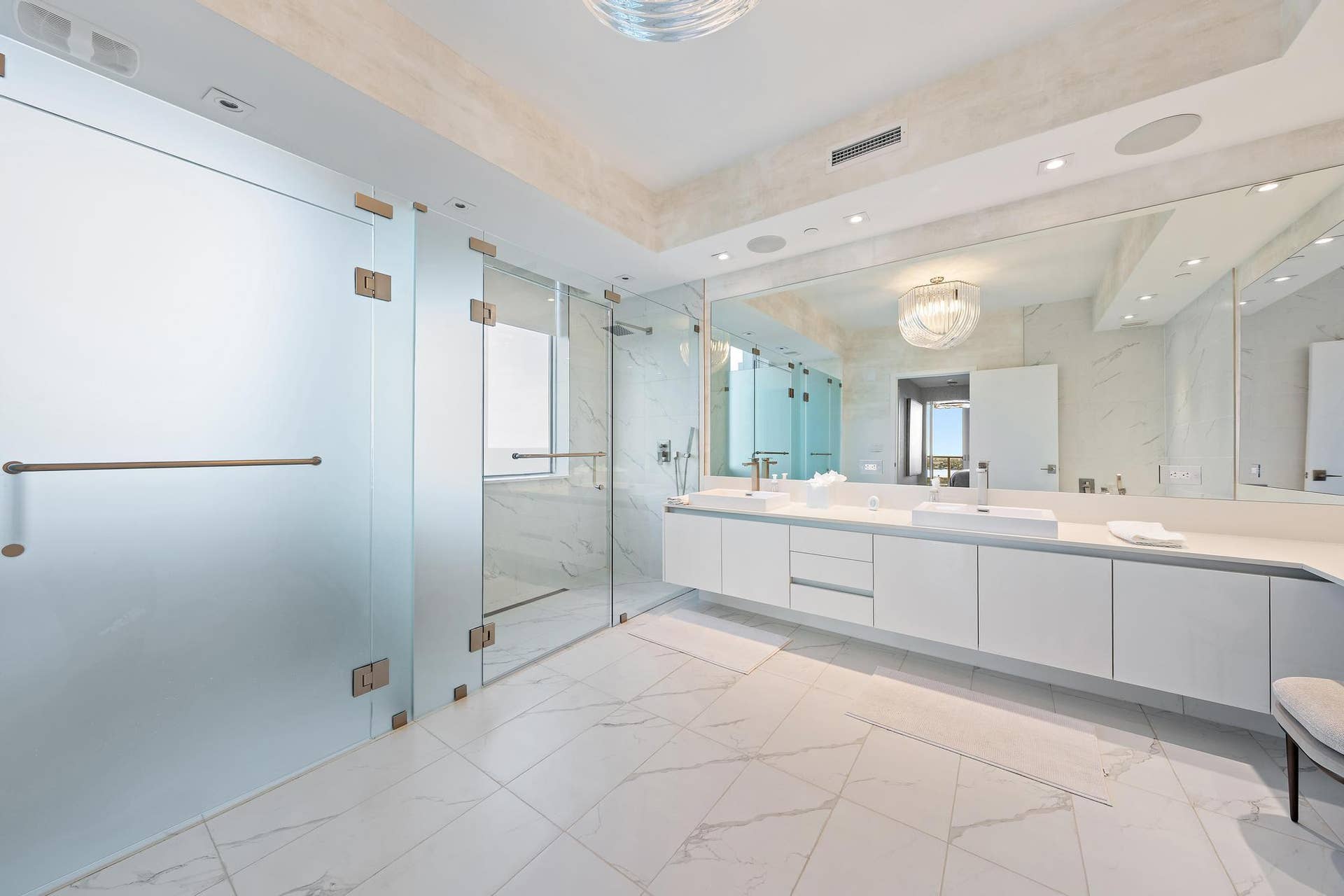 PRIMARY ROOM BATHROOM 2