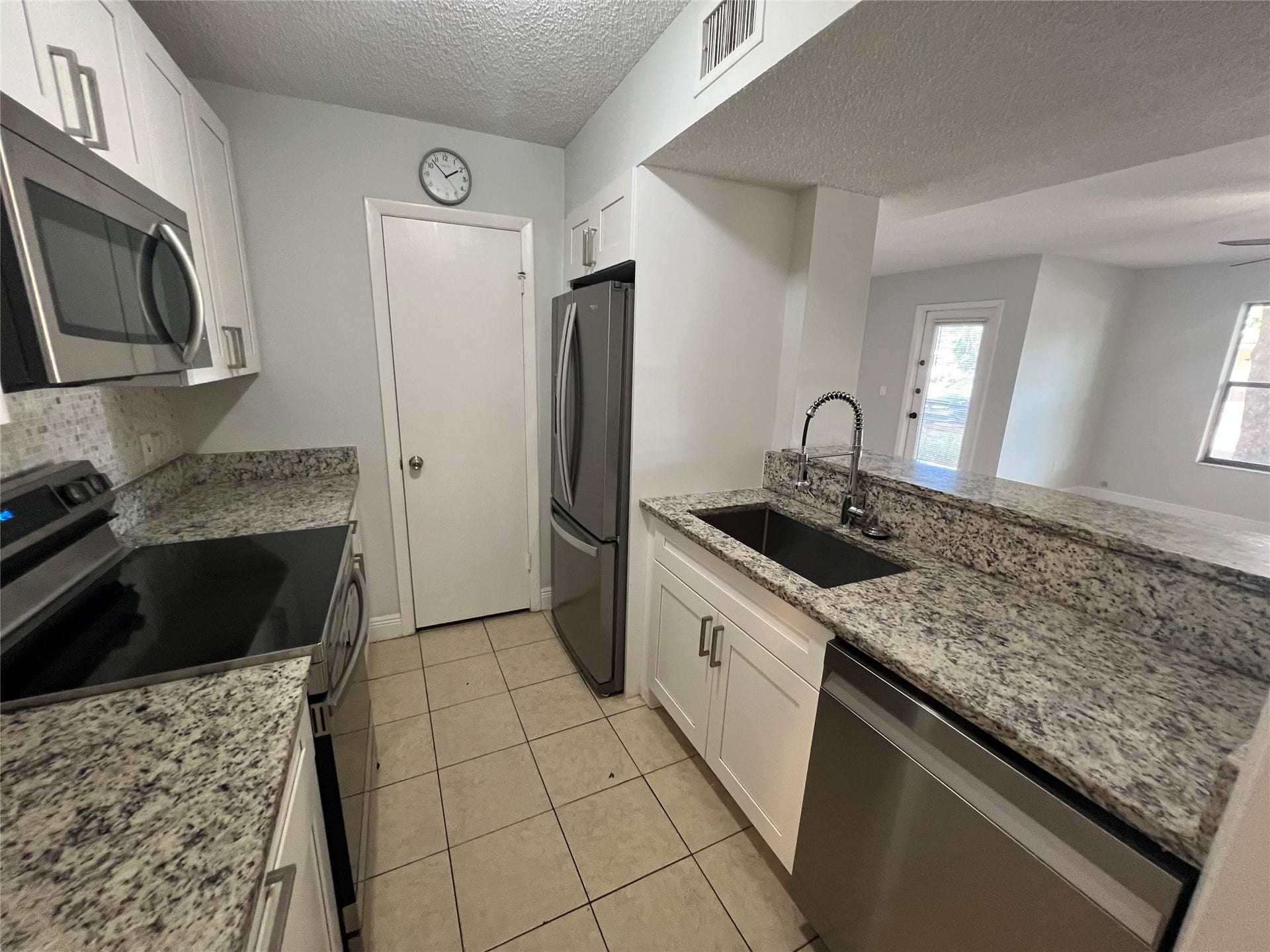 4341 W MCNAB Road, #10, Pompano Beach, FL 33069 Photo 21