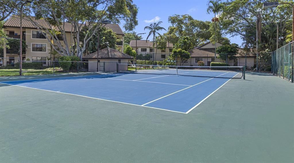 4341 W MCNAB Road, #10, Pompano Beach, FL 33069 Photo 2