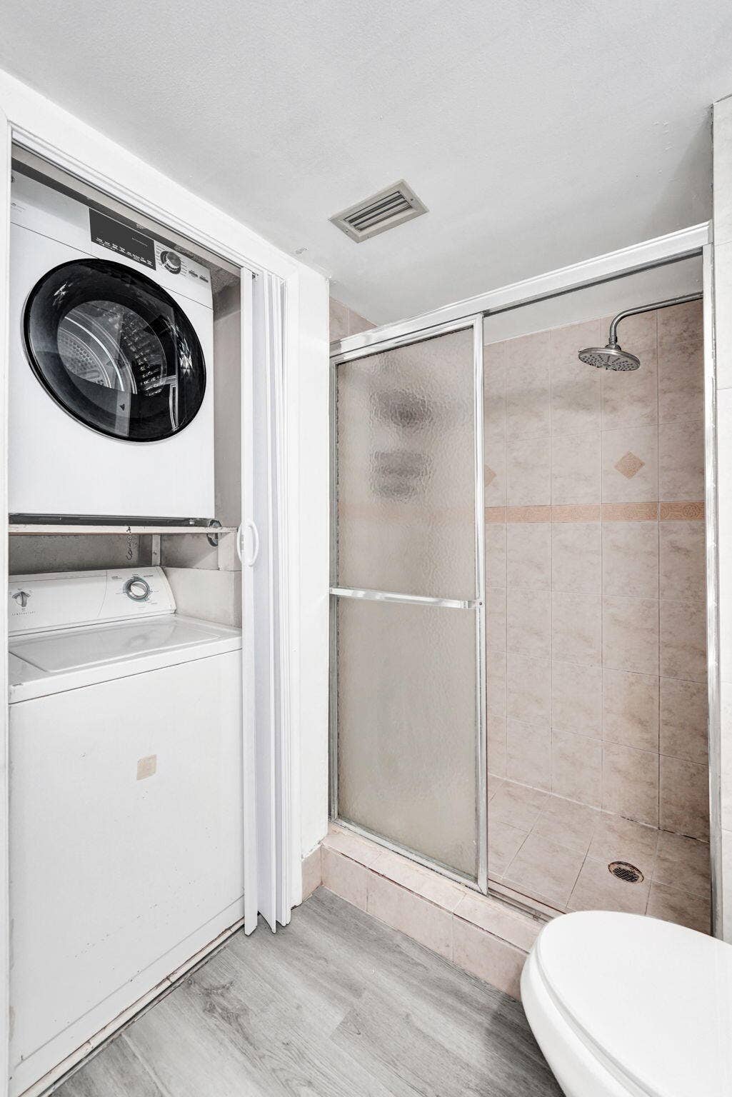 310 Lakeview Drive, #105, Weston, FL 33326 15-web-or-mls-DSC05270