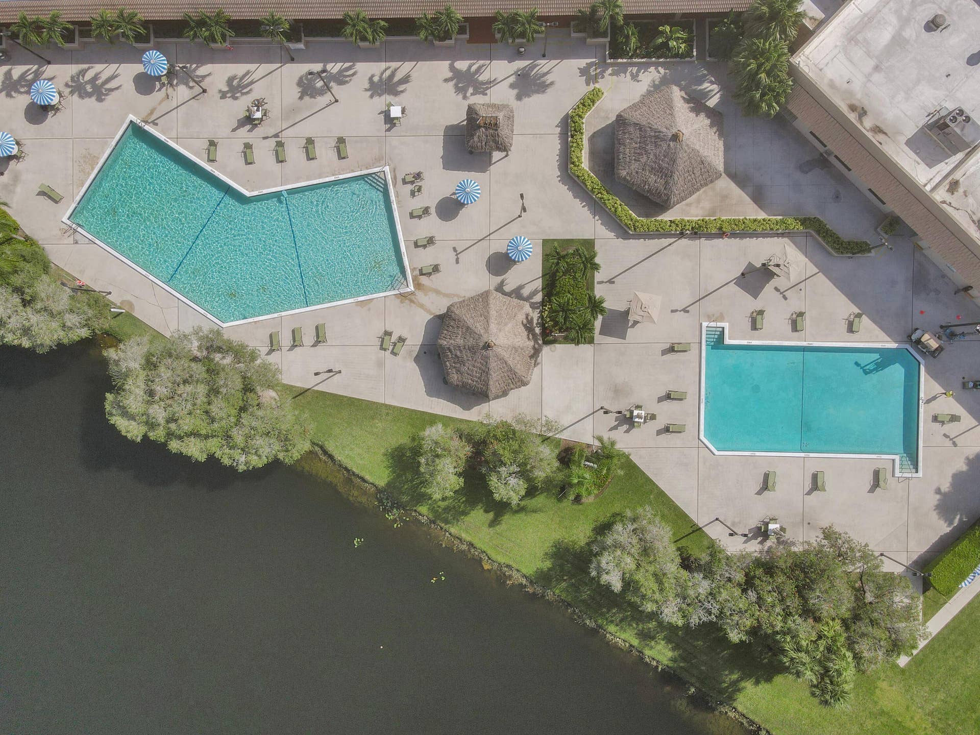 310 Lakeview Drive, #105, Weston, FL 33326 DJI_0081