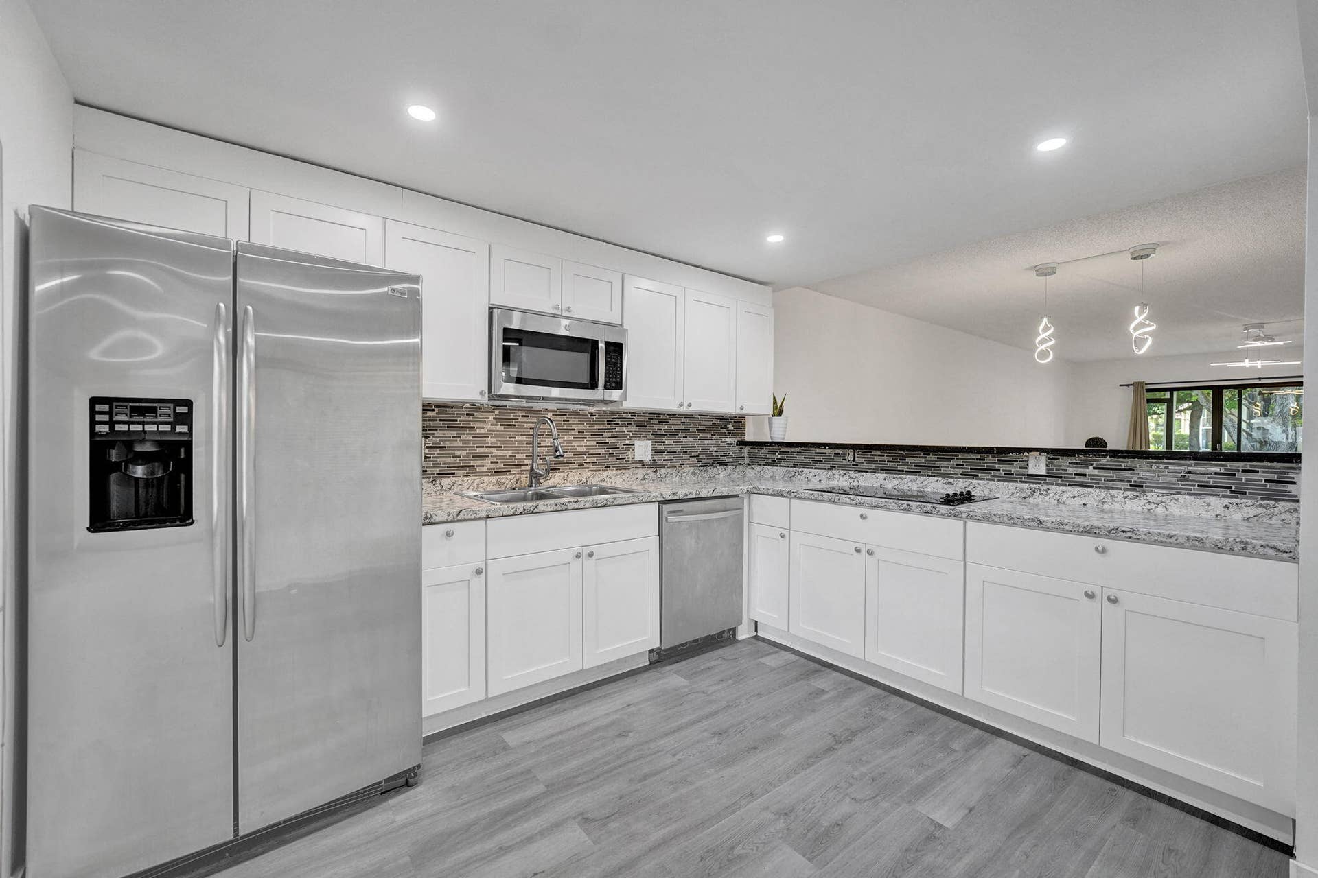310 Lakeview Drive, #105, Weston, FL 33326 29-web-or-mls-DSC05312