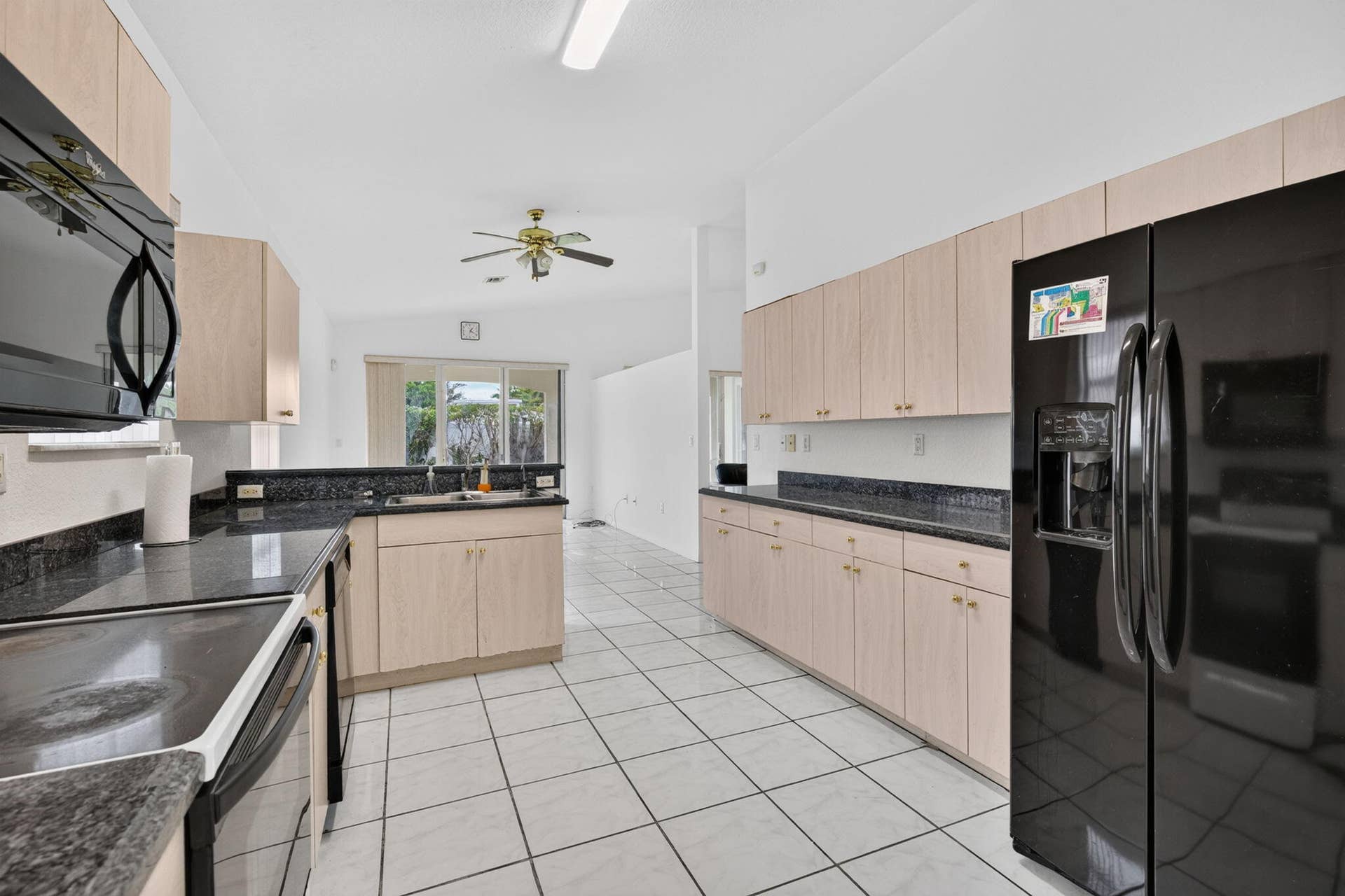 900 SE 2ND Avenue, Dania Beach, FL 33004 19-web-or-mls-_A7A9476
