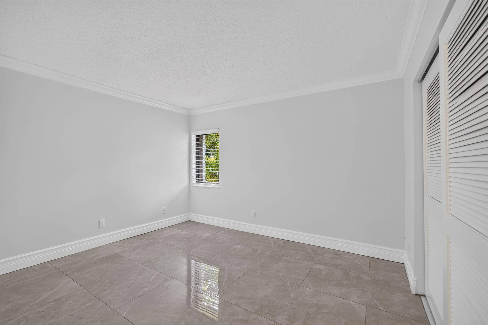 42 Uno Lago Drive, Juno Beach, FL 33408 31-web-or-mls-5D1A7269