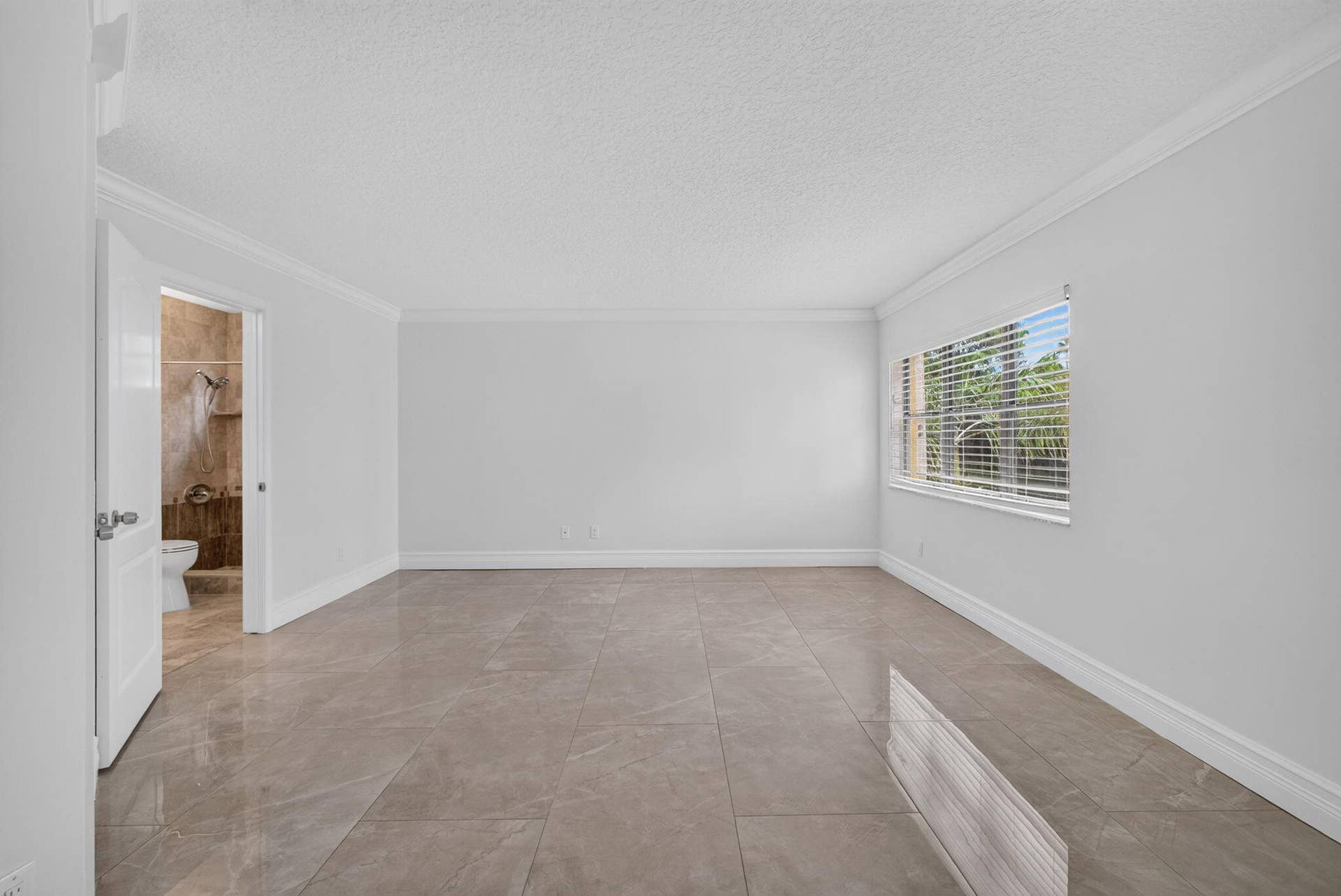 42 Uno Lago Drive, Juno Beach, FL 33408 22-web-or-mls-5D1A7223