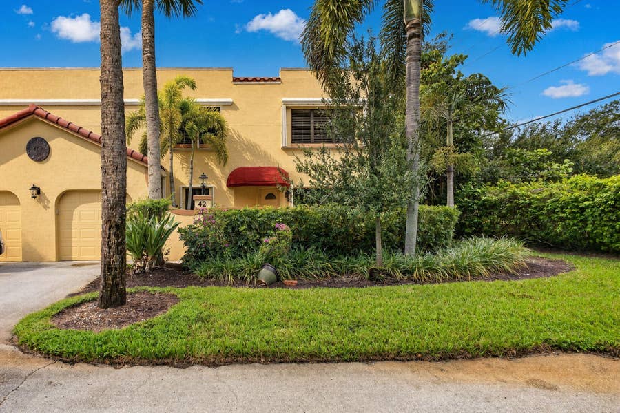 Property photo for 42 Uno Lago Drive, Juno Beach, FL