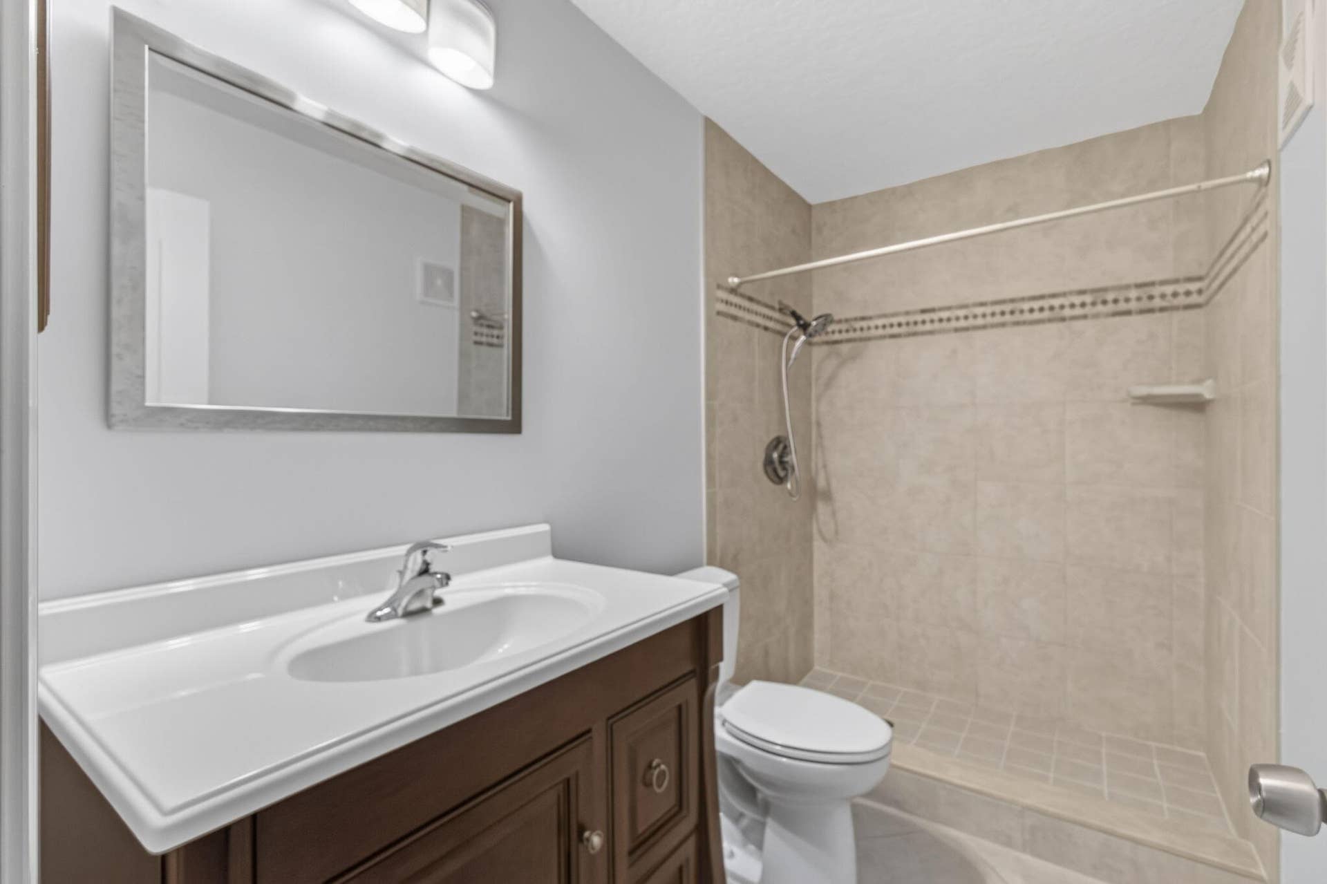 42 Uno Lago Drive, Juno Beach, FL 33408 34-web-or-mls-5D1A7286