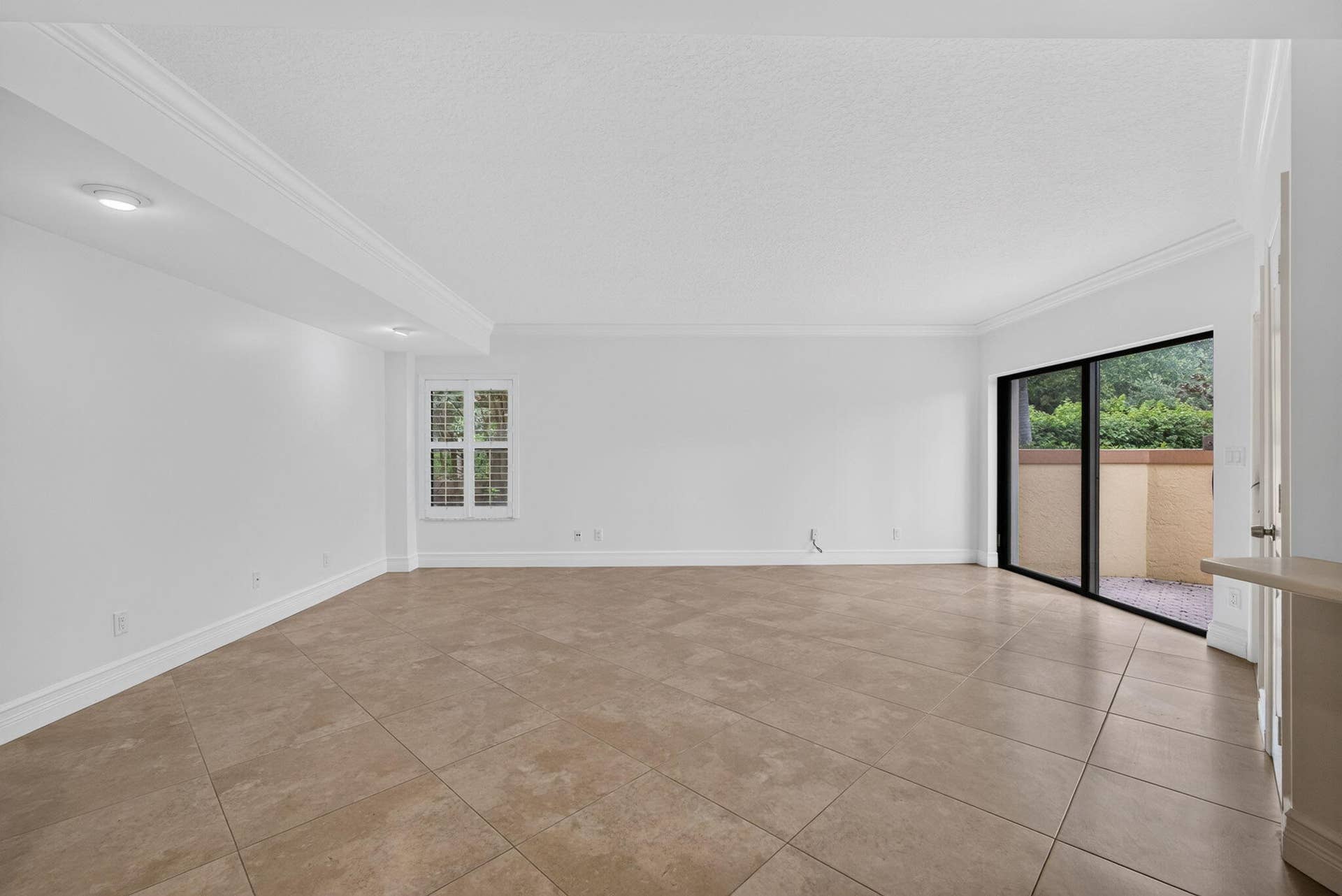 42 Uno Lago Drive, Juno Beach, FL 33408 12-web-or-mls-5D1A7163