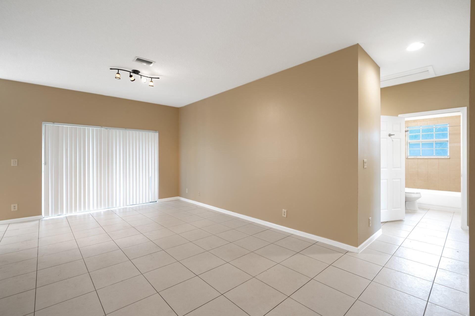 1235 NW 27TH Avenue, Pompano Beach, Pompano Beach, FL 33069 Photo 21