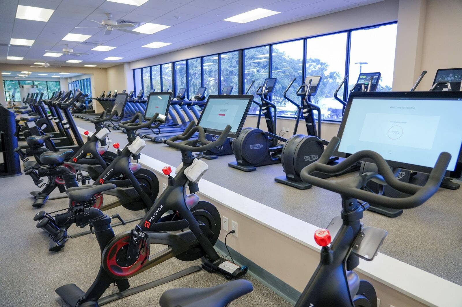 12 Stratford Drive E, #A, Boynton Beach, FL 33436 HR10- FITNESS