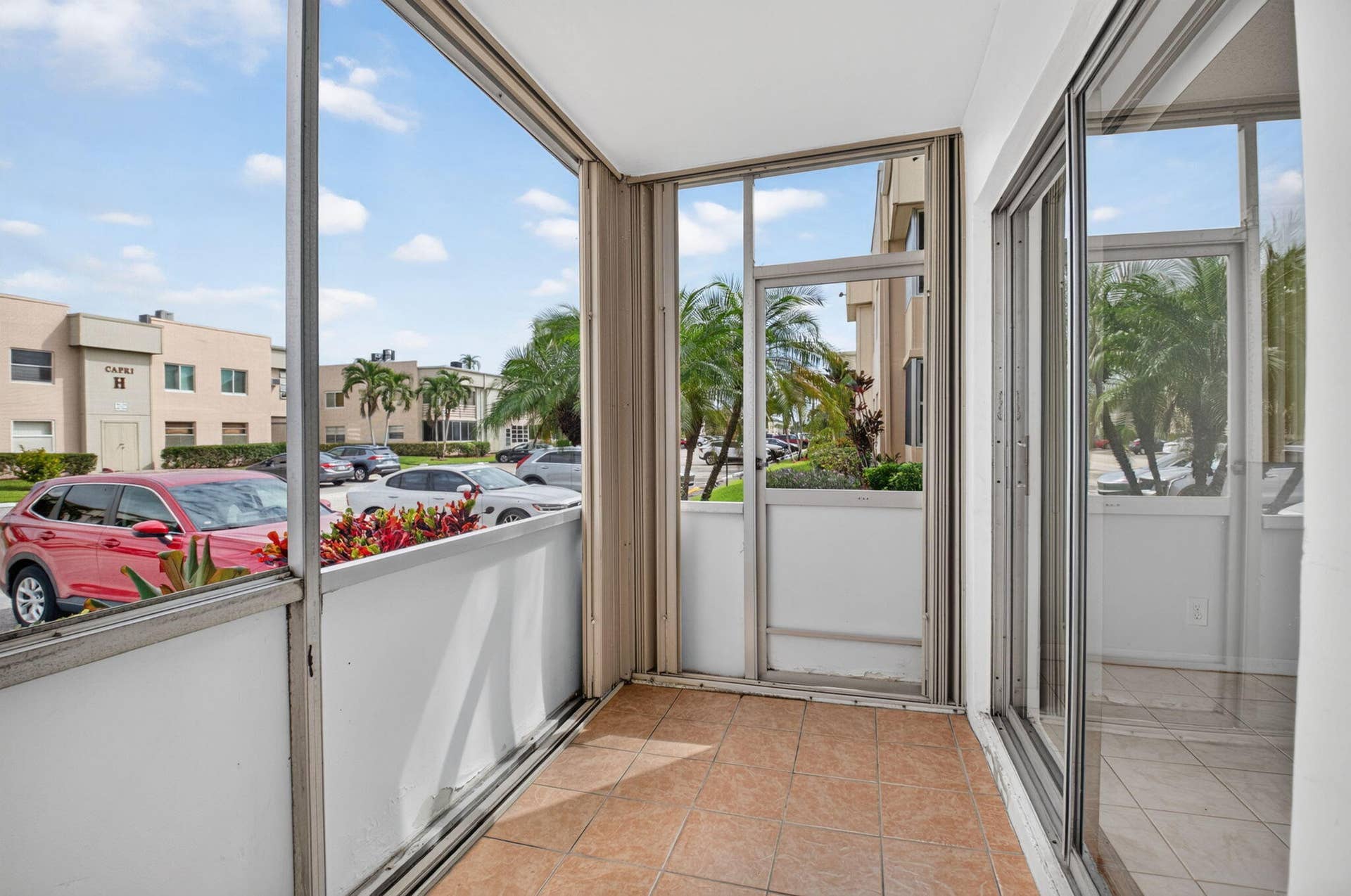 386 Capri I, Delray Beach, FL 33484 Porch