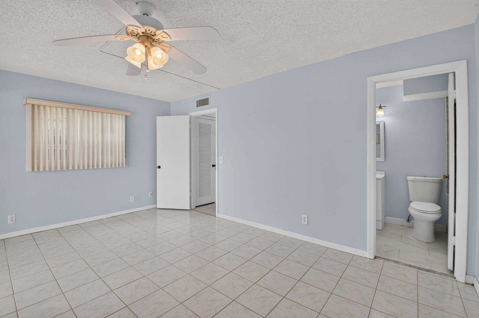 386 Capri I, Delray Beach, FL 33484 Primary