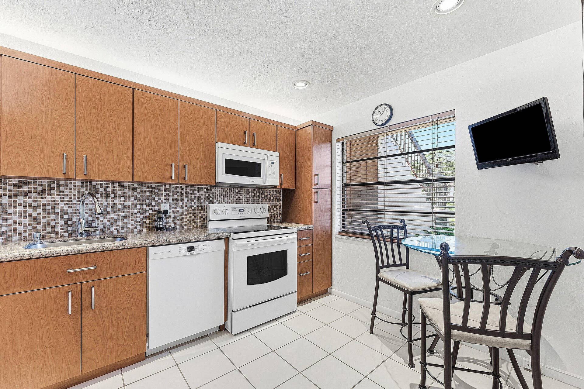 9283 VISTA DEL LAGO, #G, Boca Raton, FL 33428 006-9283VistaDelLago-G-BocaRaton-FL-3342