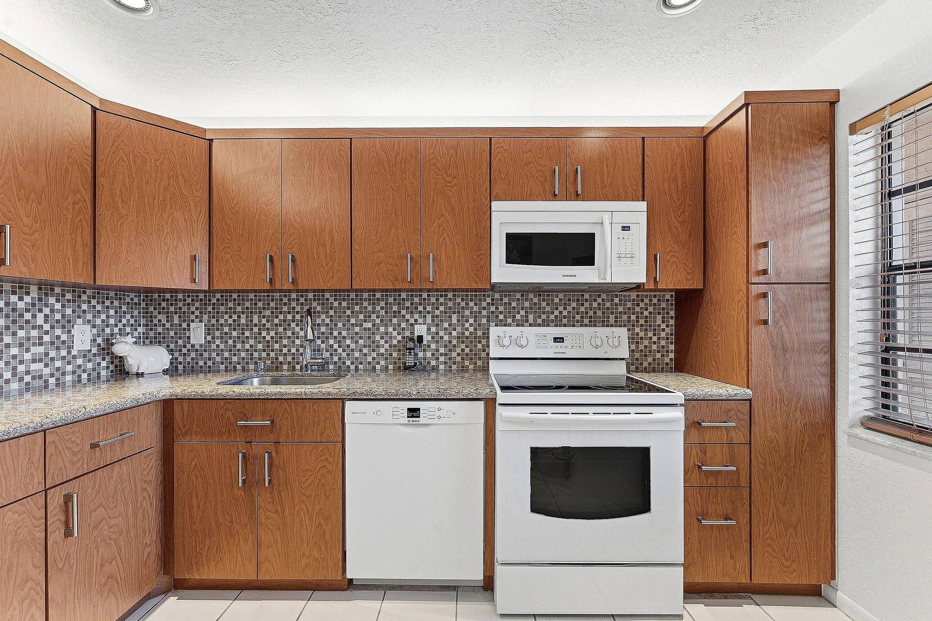 9283 VISTA DEL LAGO, #G, Boca Raton, FL 33428 007-9283VistaDelLago-G-BocaRaton-FL-3342