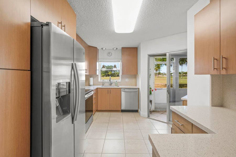 Property photo for 3871 VIA POINCIANA, #104, Lake Worth, FL