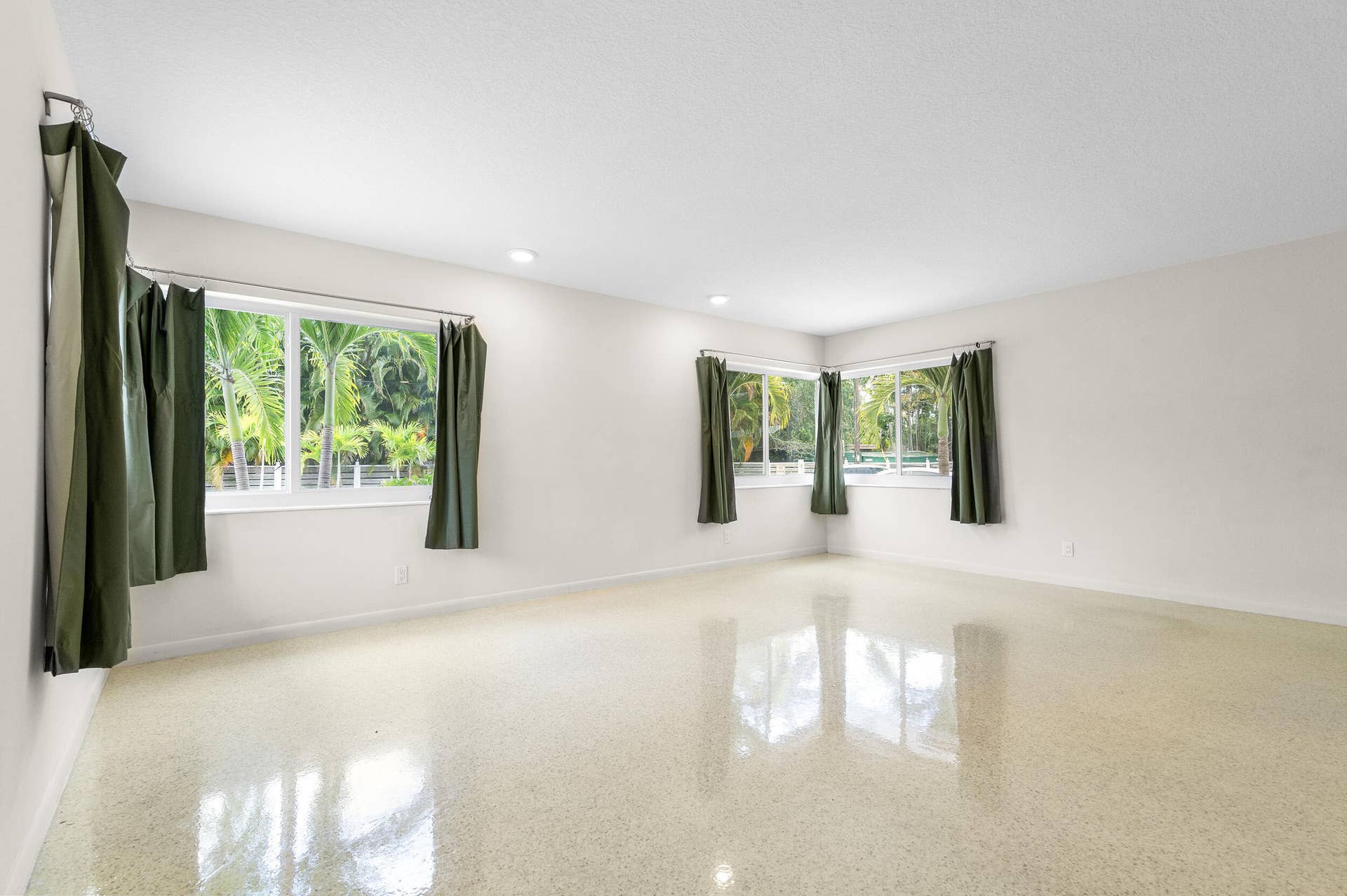 2341 SW 26th Avenue, Fort Lauderdale, FL 33312 2__dsc7874