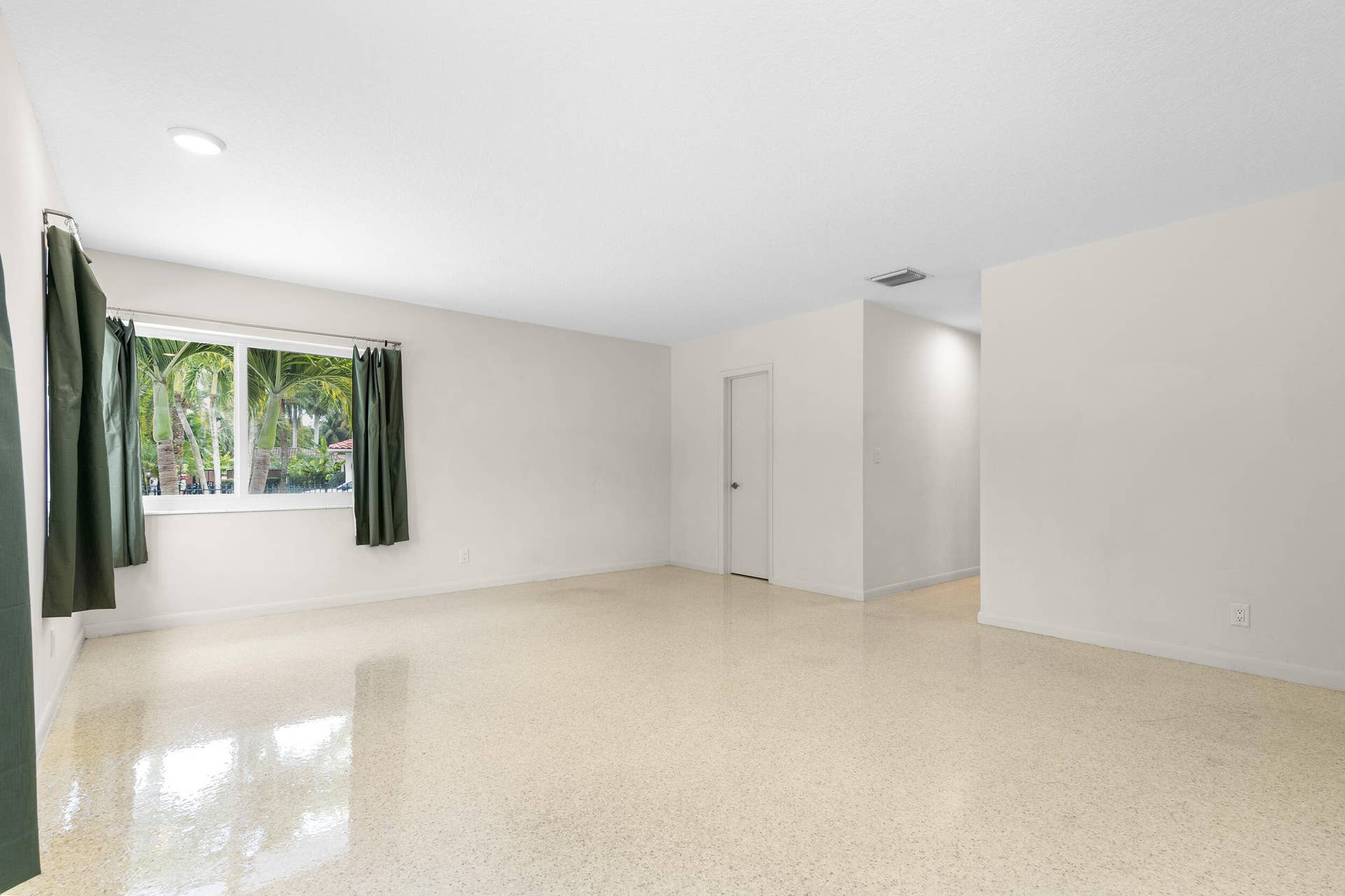 2341 SW 26th Avenue, Fort Lauderdale, FL 33312 4__dsc7899