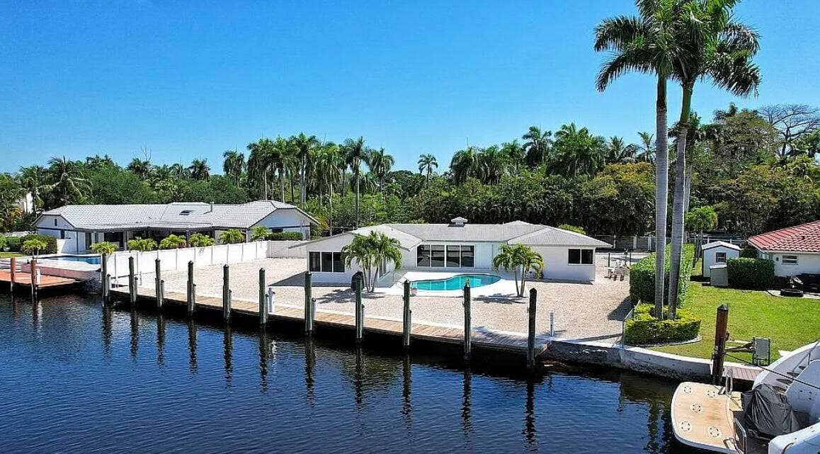 2341 SW 26th Avenue, Fort Lauderdale, FL 33312 house