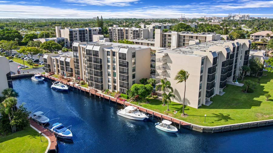 Property photo for 8 Royal Palm Way, #2010, Boca Raton, FL