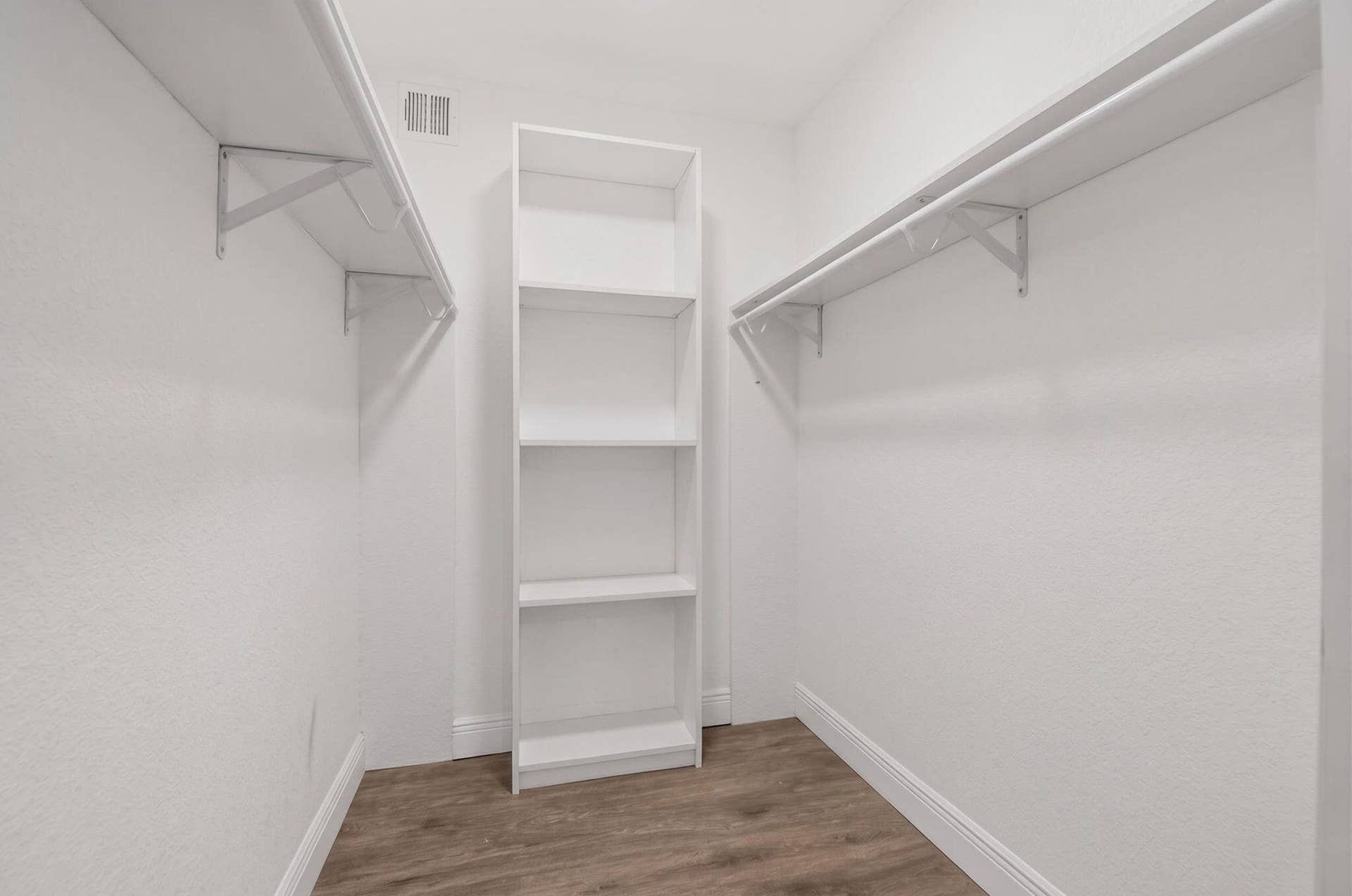163 LAKE EVELYN Drive, West Palm Beach, FL 33411 Walk In Closet w/ Shelving