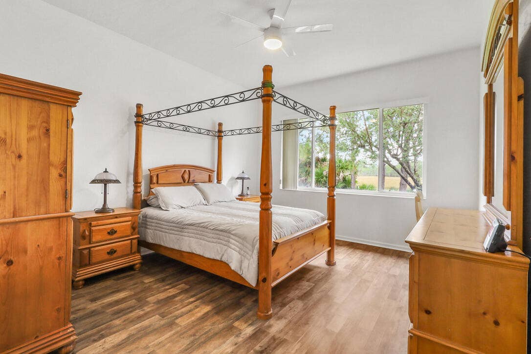9110 Bay Harbour Circle, West Palm Beach, FL 33411 Primary bedroom