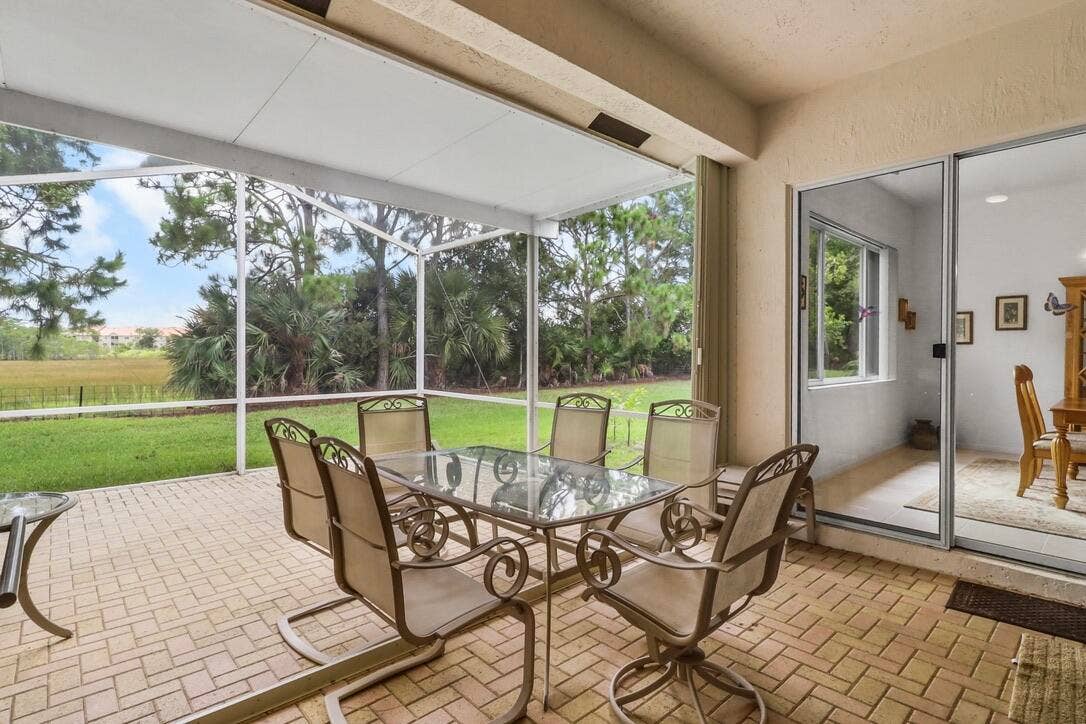 9110 Bay Harbour Circle, West Palm Beach, FL 33411 Patio