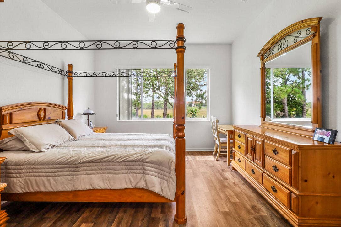 9110 Bay Harbour Circle, West Palm Beach, FL 33411 Primary bedroom