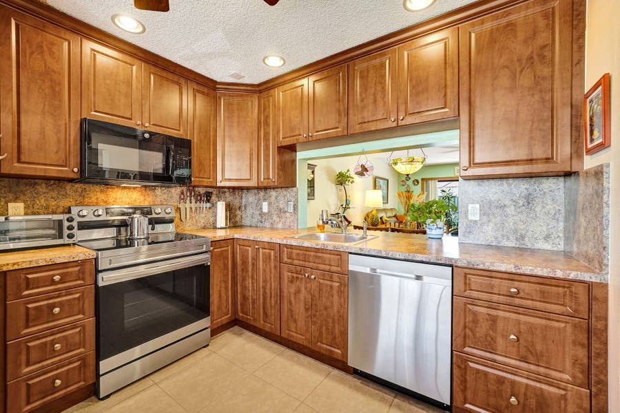 Property photo for 10772 NW 11TH Street, Pembroke Pines, FL