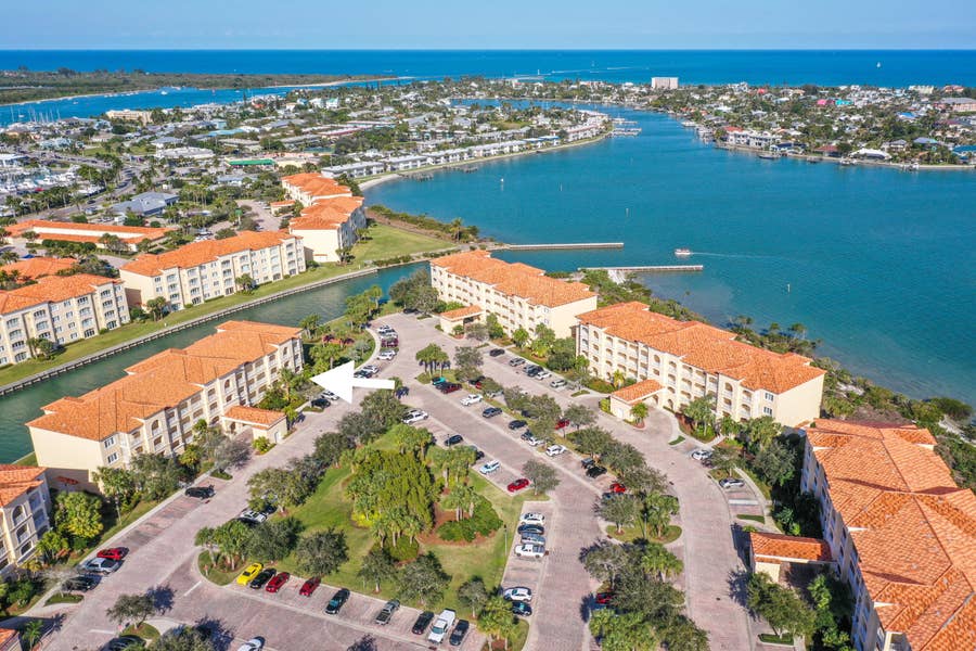 Property photo for 19 Harbour Isle Drive W, #106, Fort Pierce, FL