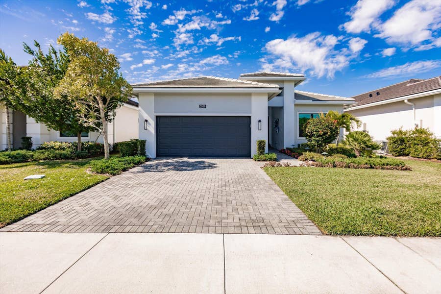 Property photo for 5559 Captiva Lane, Westlake, FL