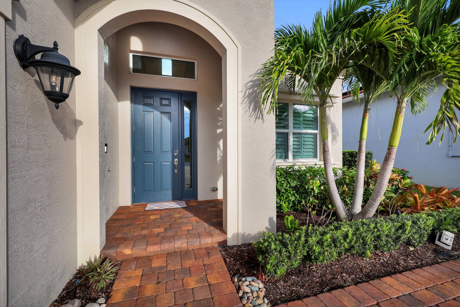 8822 sw montova way - 004