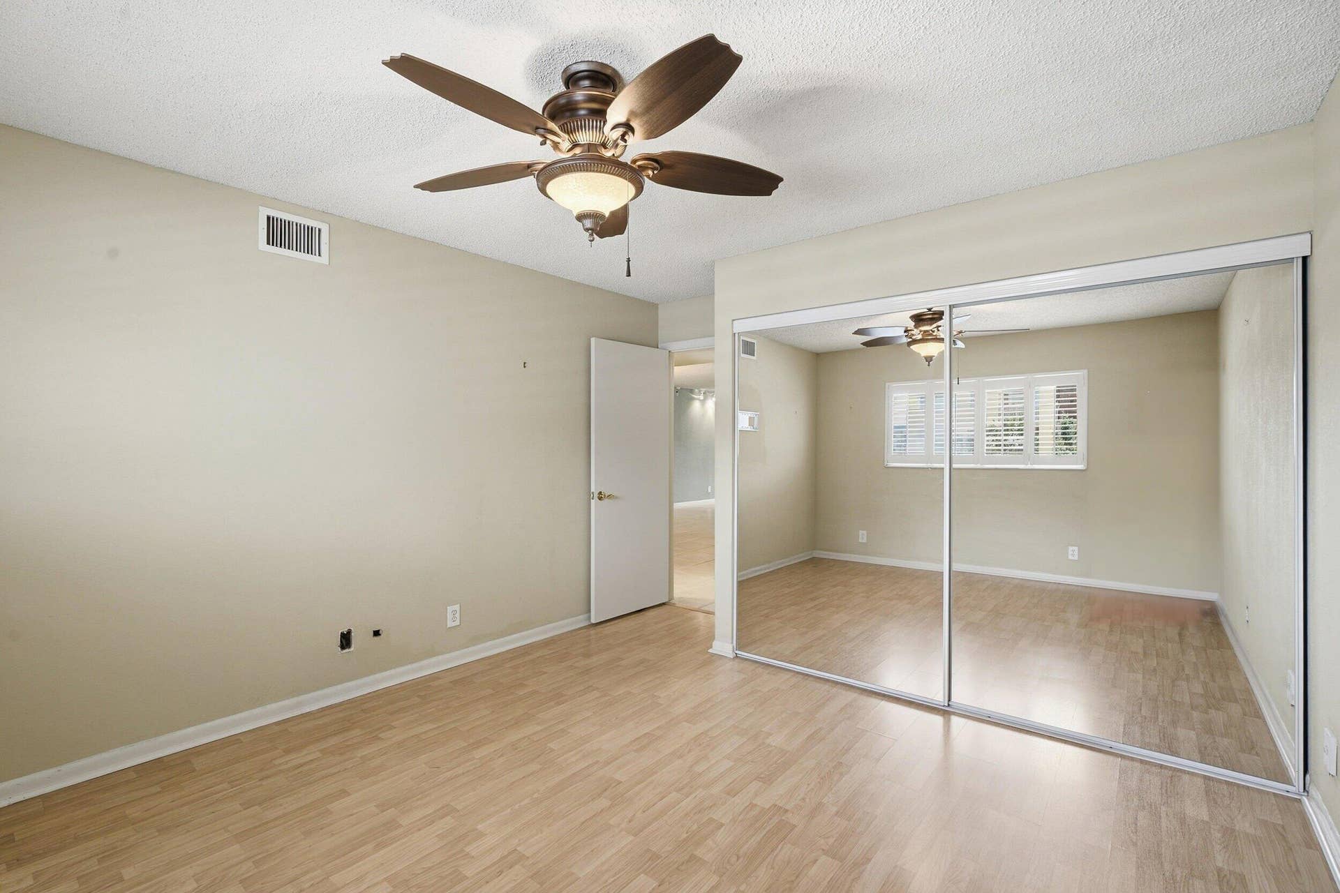 4725 LUCERNE LAKES Boulevard E, #301, Lake Worth, FL 33467 14_smg04499