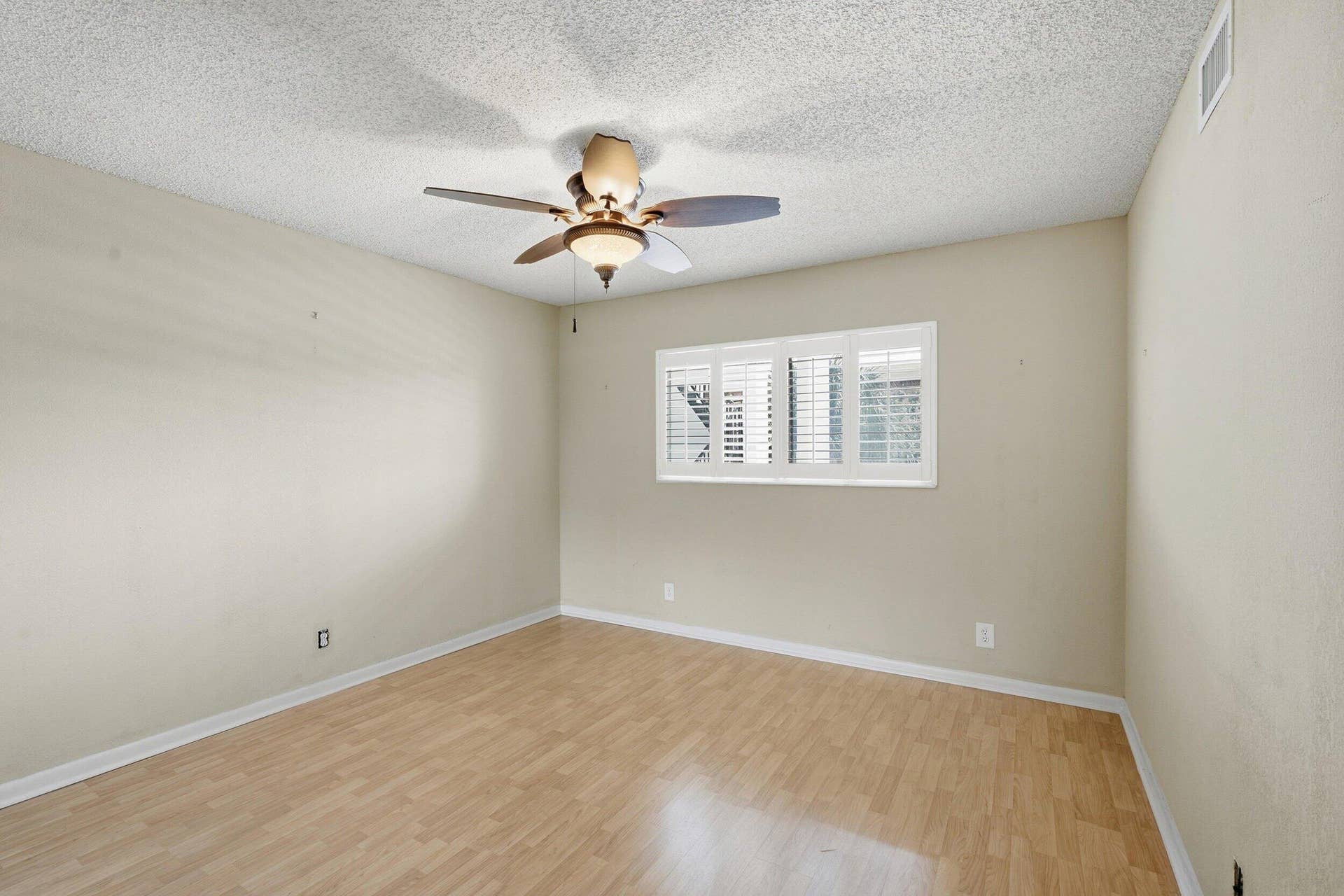 4725 LUCERNE LAKES Boulevard E, #301, Lake Worth, FL 33467 13_smg04494