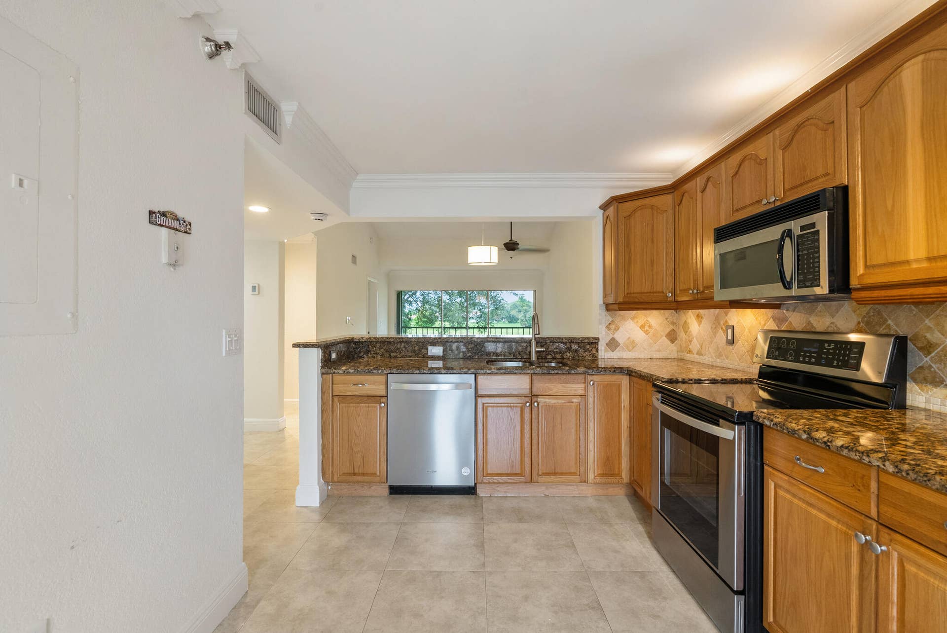 260 NW 67TH Street, #A204, Boca Raton, FL 33487 DSC06194
